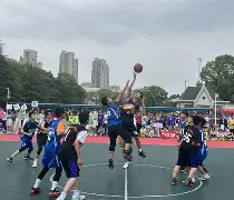 关于拳击超级杯掀起高潮，蓬莱白虎队翻盘河套天狼队，战至最后一刻——赛后更衣室沸腾的信息